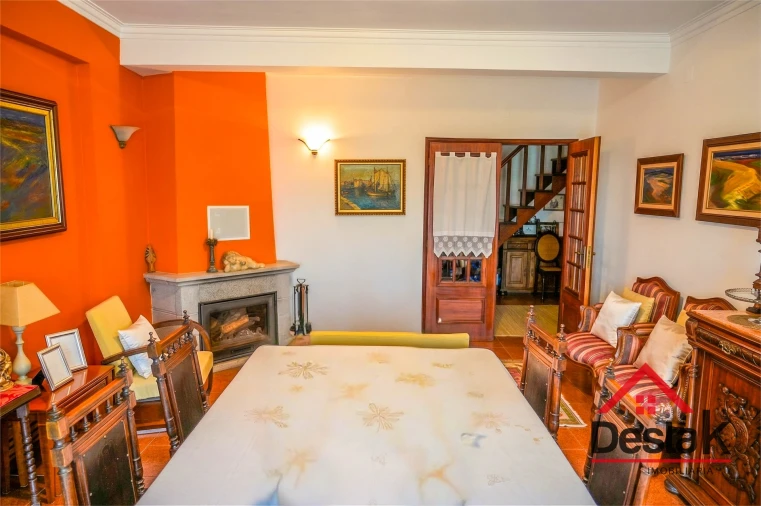 Apartamento T3 para Venda em Abraveses Foto 1