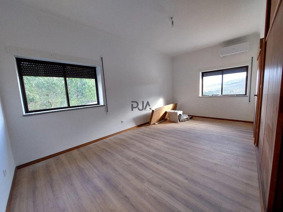 Apartamento T4 para Venda em Mangualde, Mesquitela e Cunha Alta Foto 8