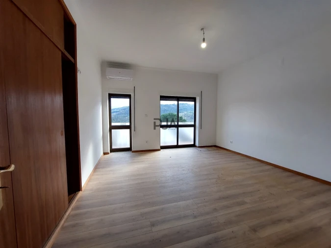 Apartamento T4 para Venda em Mangualde, Mesquitela e Cunha Alta Foto 7