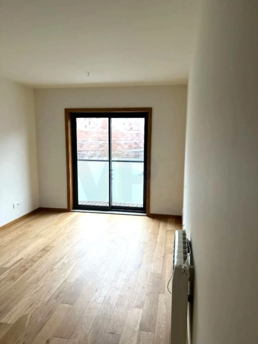 Apartamento T1 para Arrendamento em Paranhos