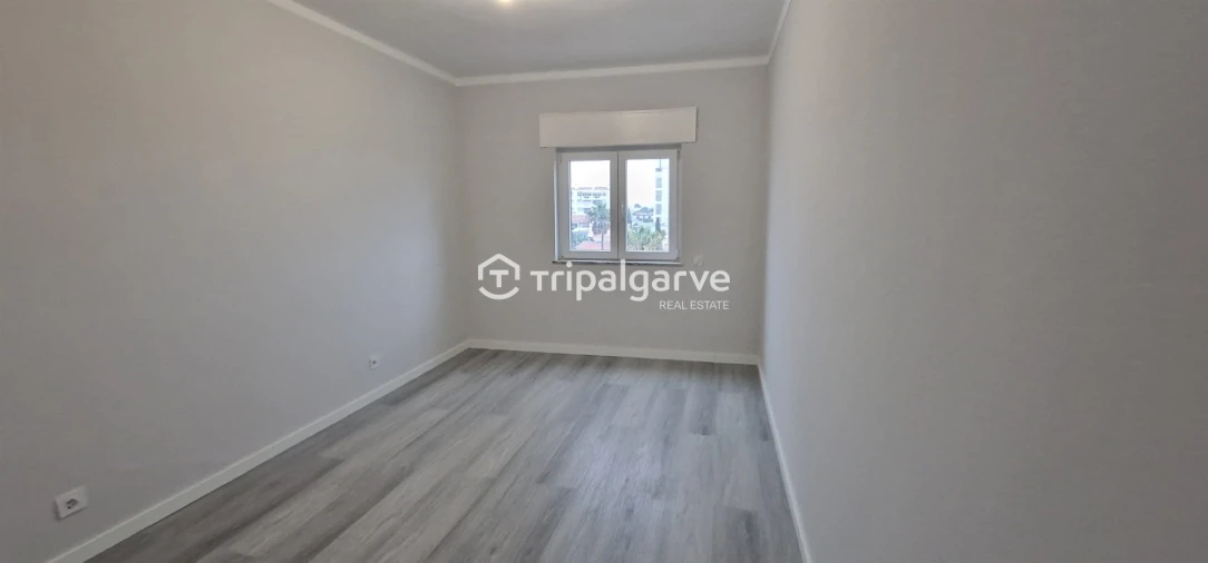 Apartamento T2 para Venda em Quarteira Foto 19