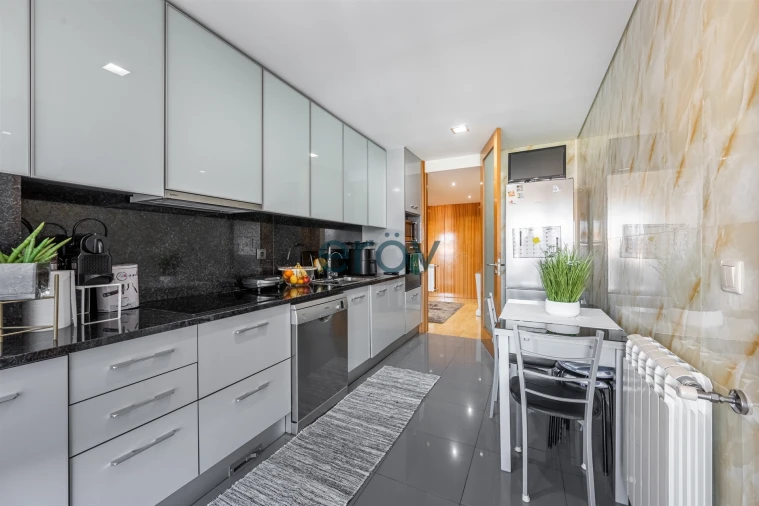 Apartamento T3 para Venda em Gondomar (São Cosme), Valbom e Jovim Foto 7