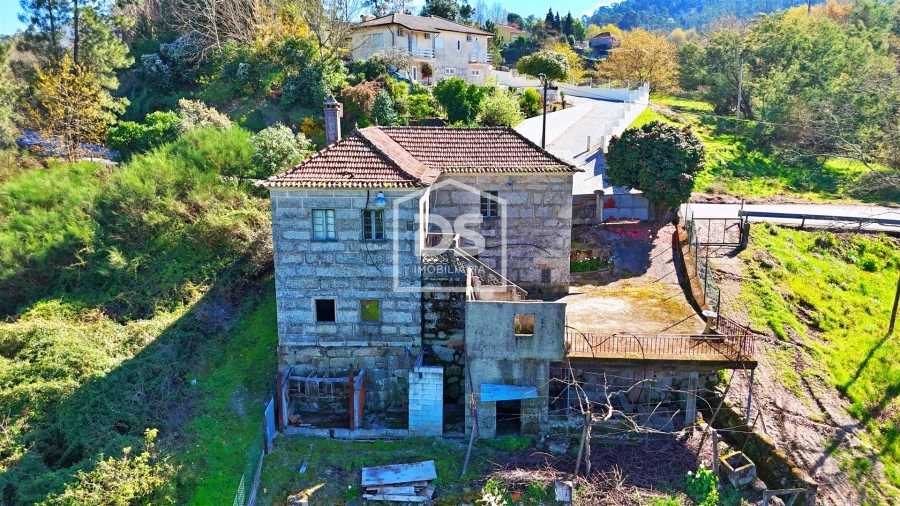 Moradia T3 para Venda em Mancelos Foto 4