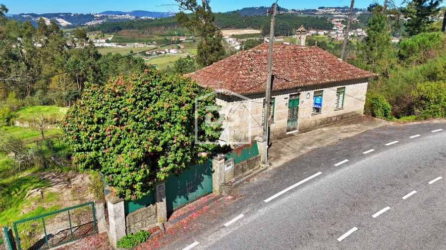 Moradia T3 para Venda em Mancelos Foto 25