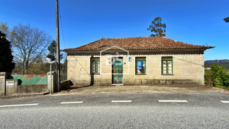 Moradia T3 para Venda em Mancelos Foto 2