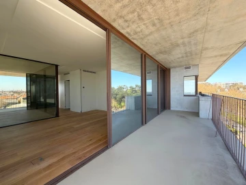 Apartamento T4 para Venda em Aldoar, Foz do Douro e Nevogilde