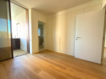 Apartamento T4 para Venda em Aldoar, Foz do Douro e Nevogilde