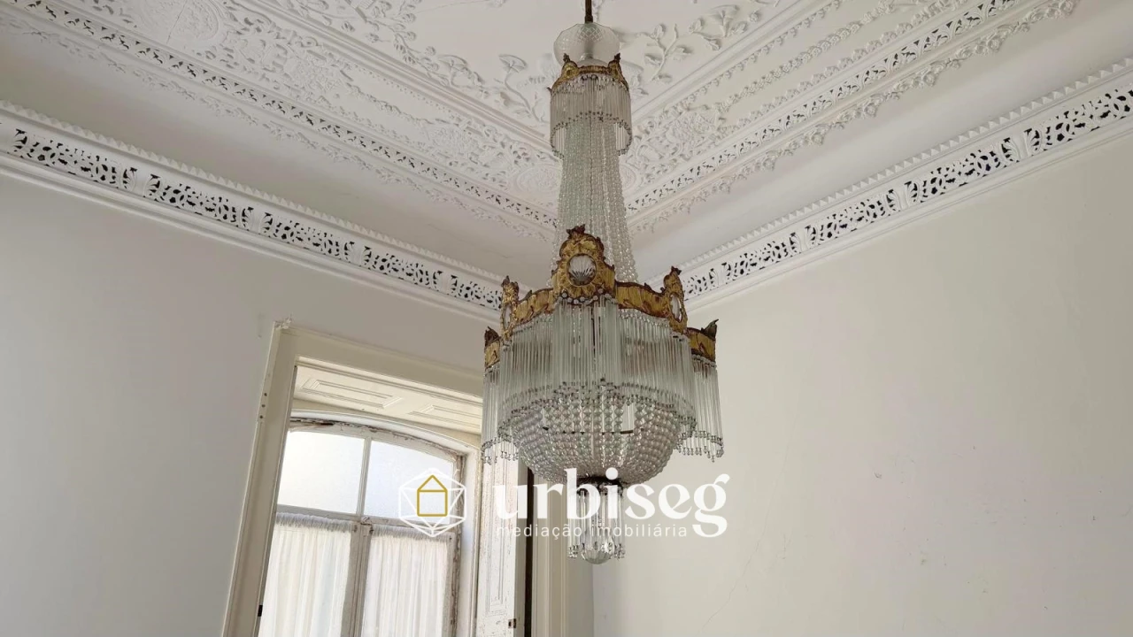 Moradia T6 para Venda em Buarcos Foto 6