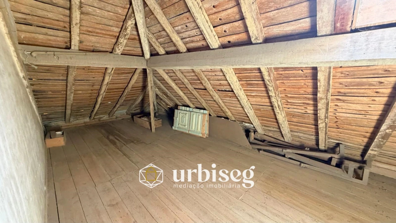 Moradia T6 para Venda em Buarcos Foto 35