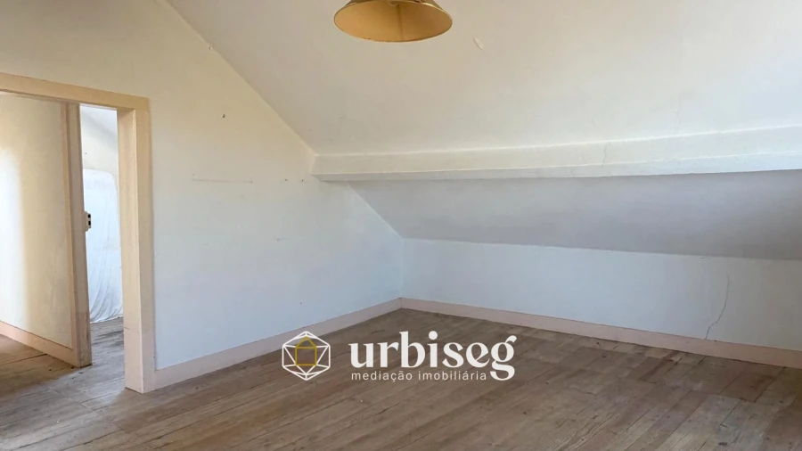 Moradia T6 para Venda em Buarcos Foto 30