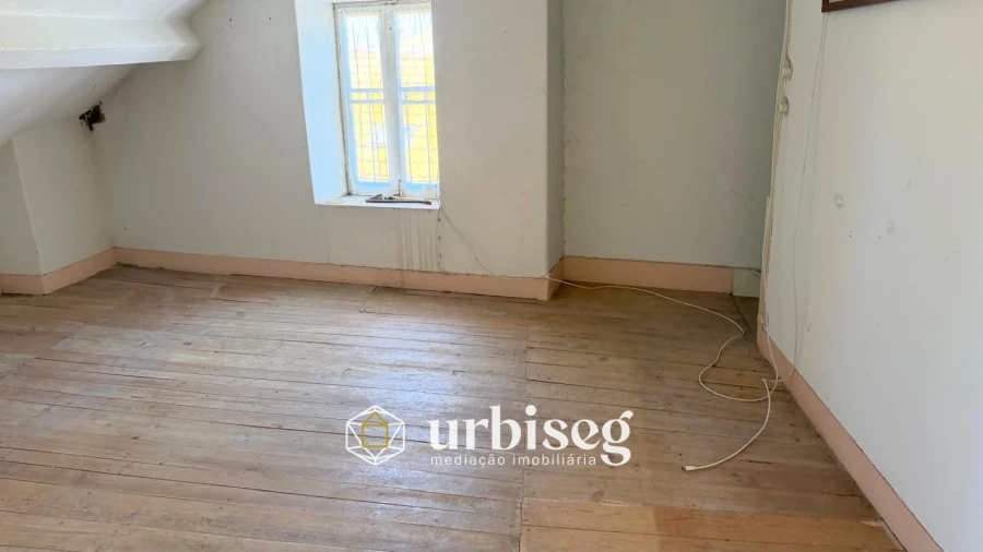 Moradia T6 para Venda em Buarcos Foto 36