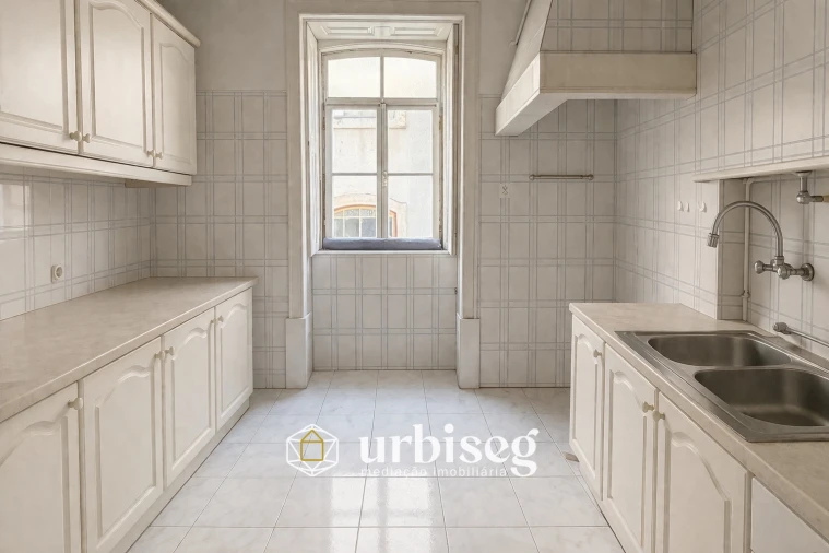 Moradia T6 para Venda em Buarcos Foto 16