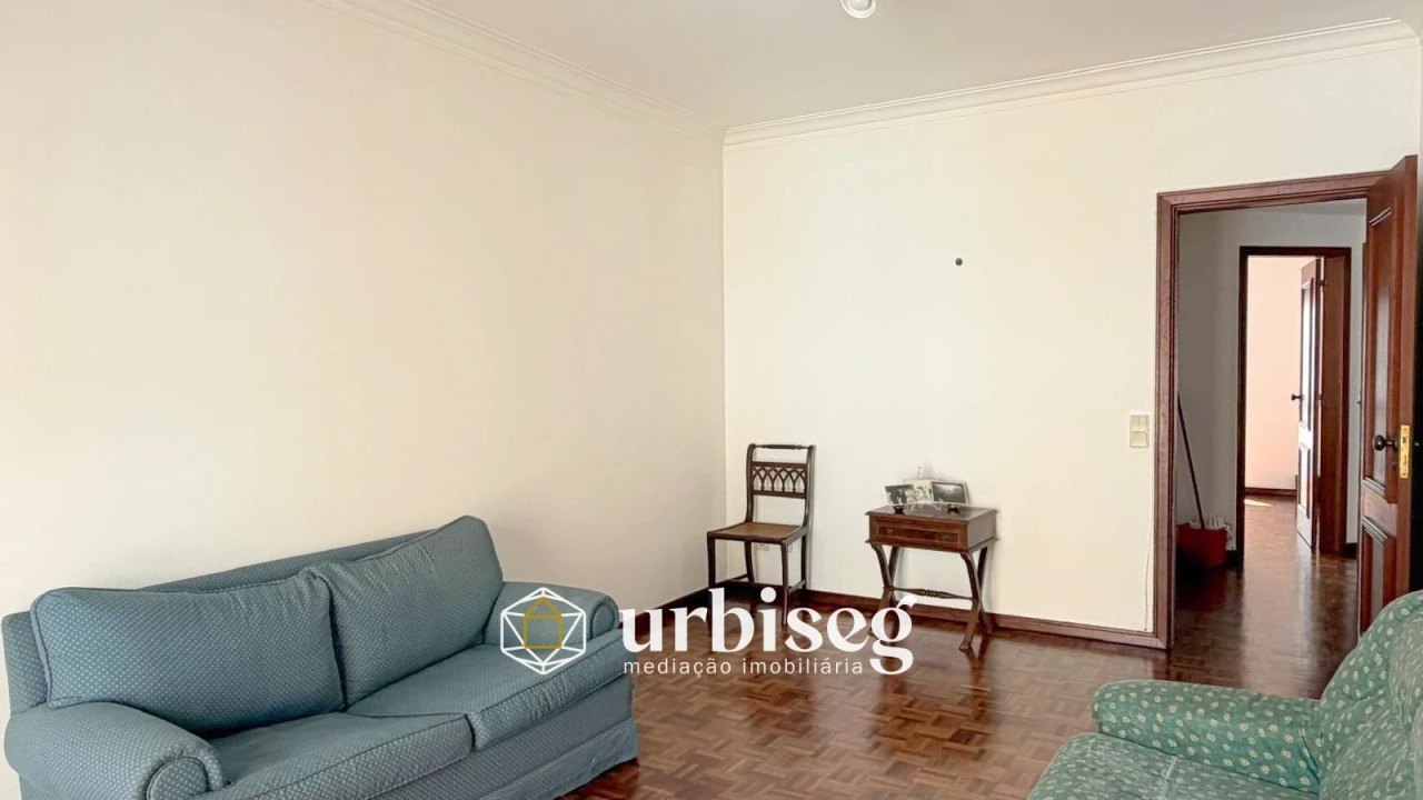 Apartamento T1 para Venda em Buarcos Foto 11