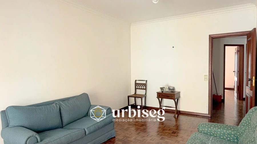 Apartamento T1 para Venda em Buarcos Foto 11