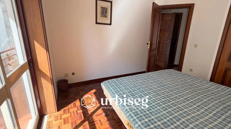 Apartamento T1 para Venda em Buarcos Foto 22