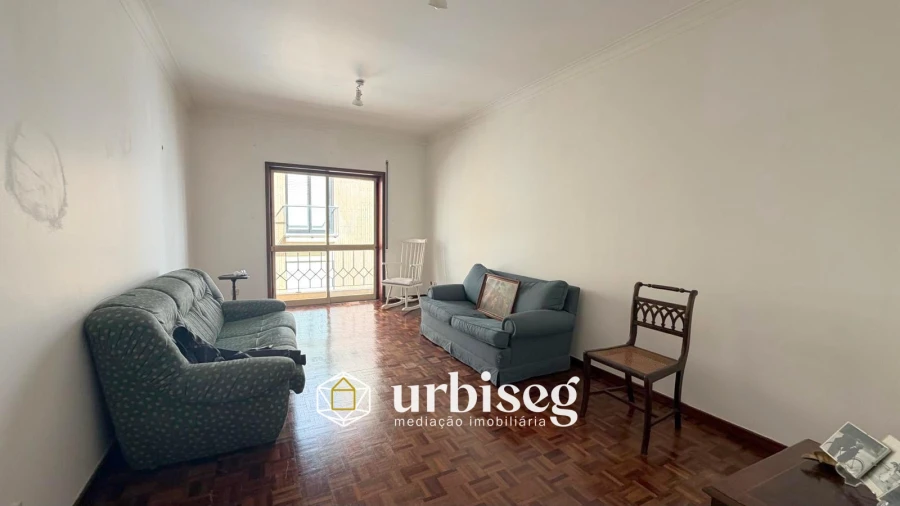 Apartamento T1 para Venda em Buarcos Foto 10