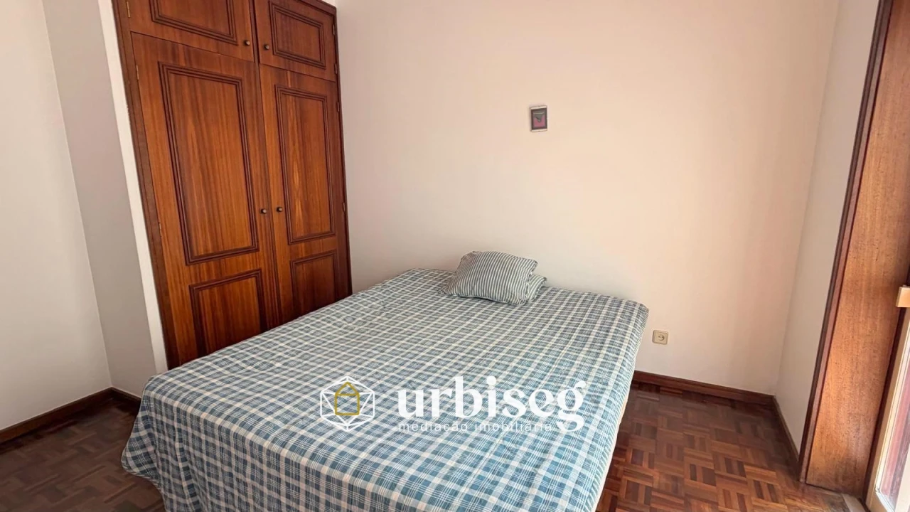 Apartamento T1 para Venda em Buarcos Foto 23