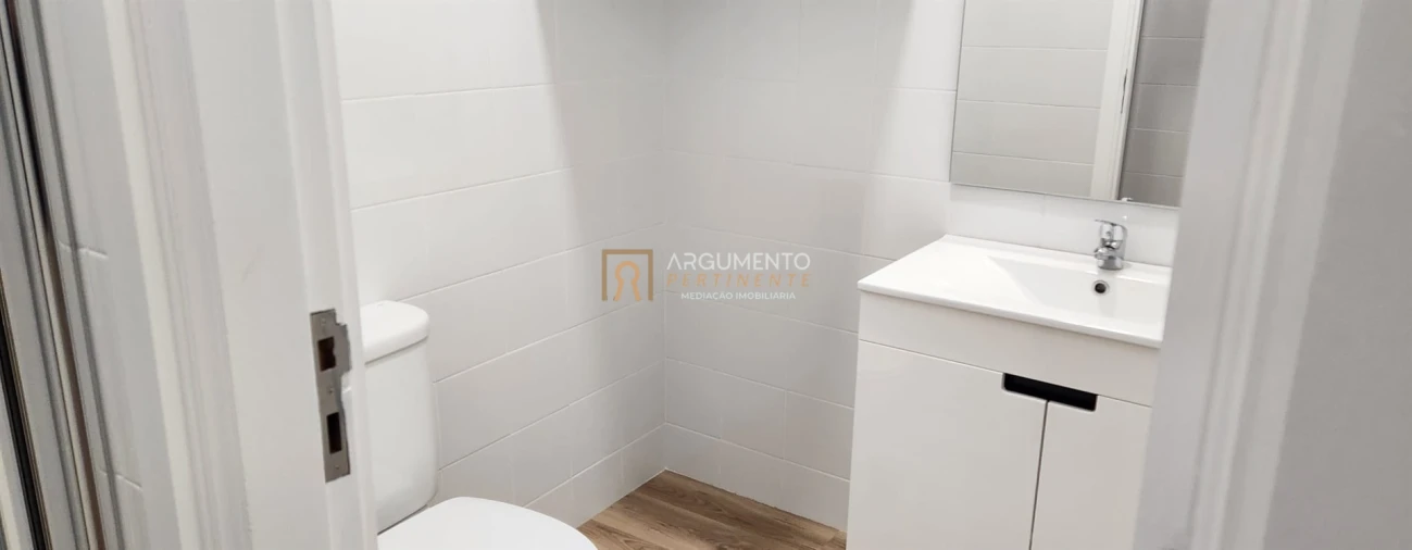 Apartamento T1 para Arrendamento em Cidade da Maia Foto 3