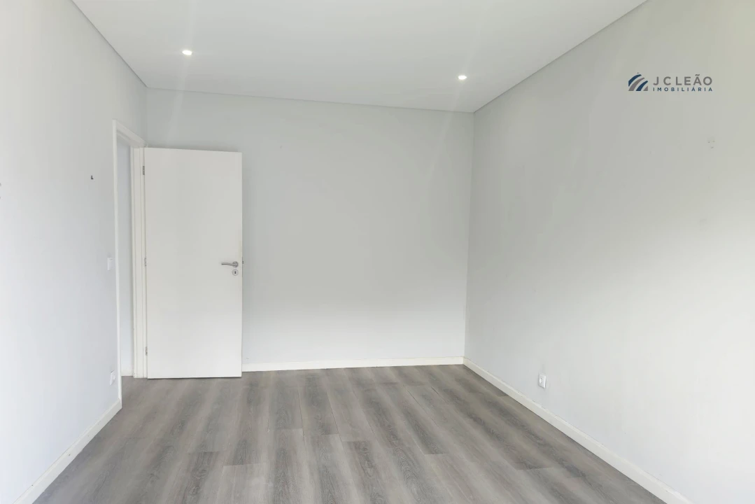 Moradia T2 para Venda em Matosinhos e Leça da Palmeira Foto 27