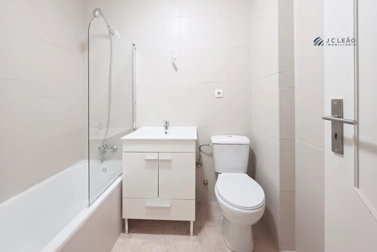 Apartamento T3 para Arrendamento em Matosinhos e Leça da Palmeira Foto 14