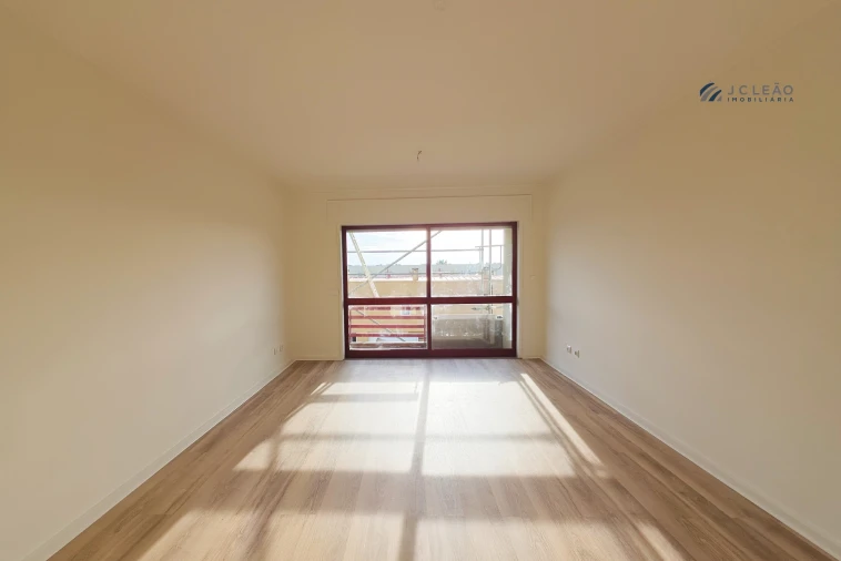 Apartamento T3 para Arrendamento em Matosinhos e Leça da Palmeira Foto 7