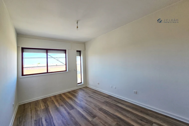 Apartamento T3 para Arrendamento em Matosinhos e Leça da Palmeira Foto 17