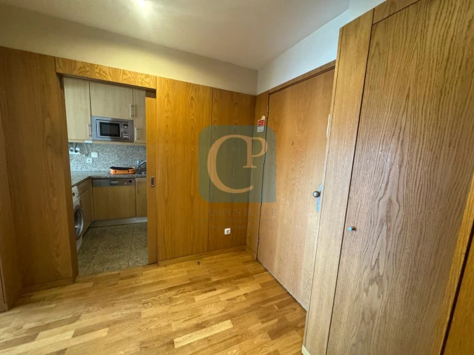 Apartamento T1 para Arrendamento em São Mamede de Infesta e Senhora da Hora Foto 8