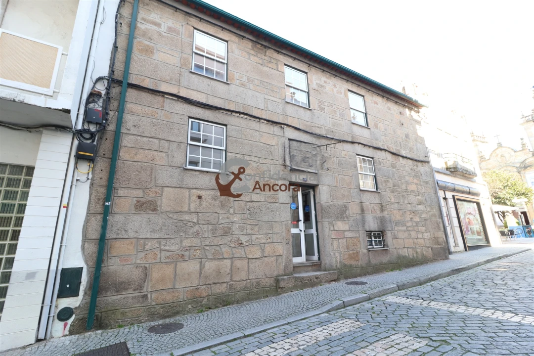 Moradia T0 para Venda em Gouveia (São Pedro e São Julião) Foto 2