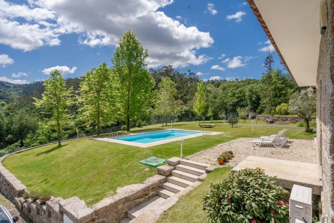 Quinta T3 para Venda em Bouro (Santa Maria) Foto 2