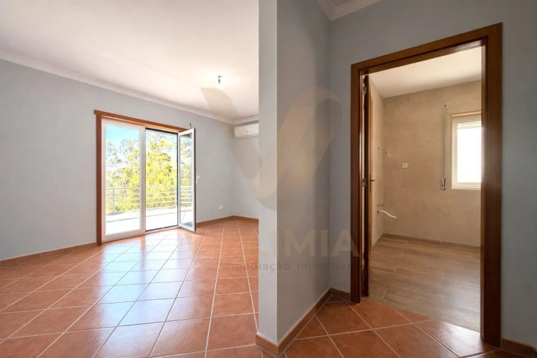 Moradia T2 para Venda em Gemieira Foto 19