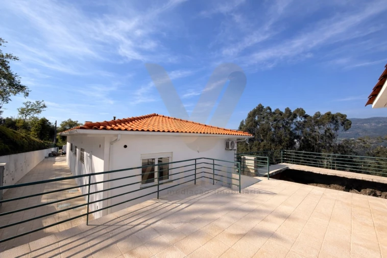 Moradia T2 para Venda em Gemieira Foto 25