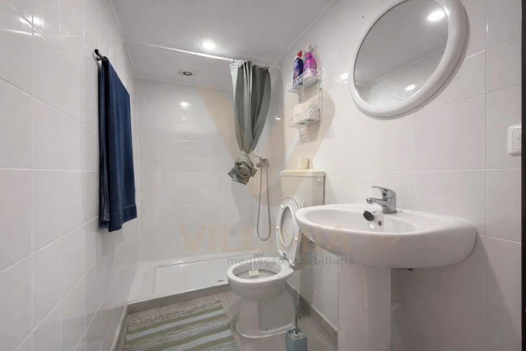 Moradia T2 para Venda em Gemieira Foto 29