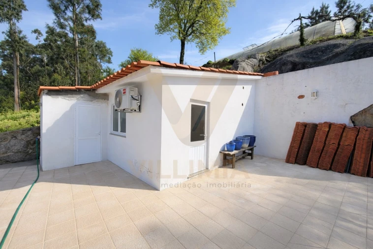 Moradia T2 para Venda em Gemieira Foto 26