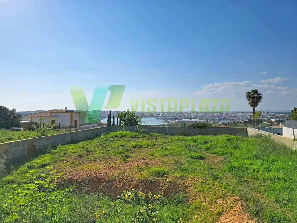 Moradia T5 para Venda em Estômbar e Parchal Foto 27