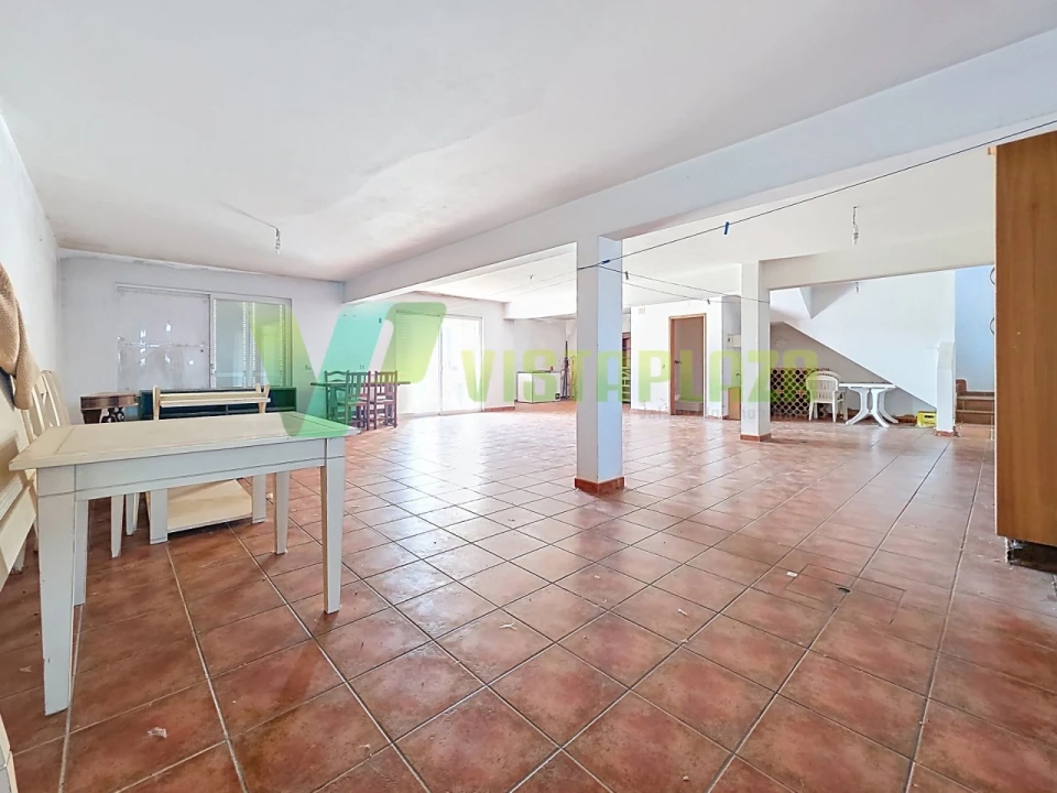 Moradia T5 para Venda em Estômbar e Parchal Foto 30