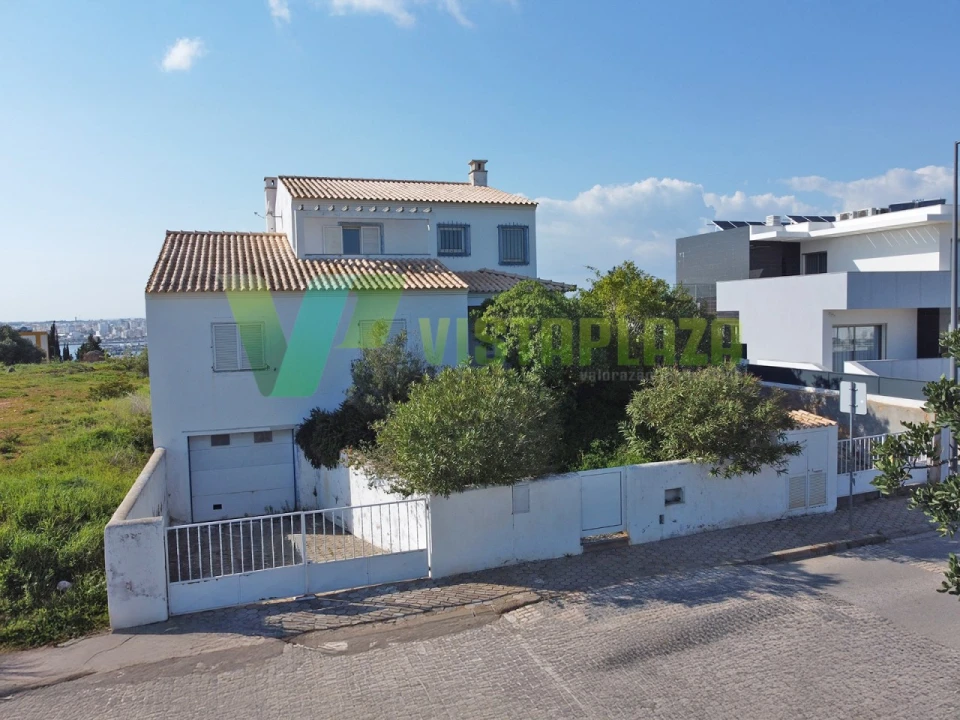 Moradia T5 para Venda em Estômbar e Parchal Foto 50