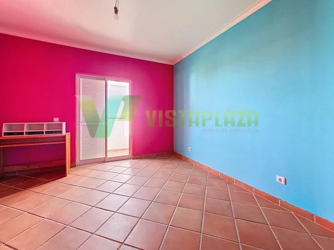 Moradia T5 para Venda em Estômbar e Parchal Foto 41