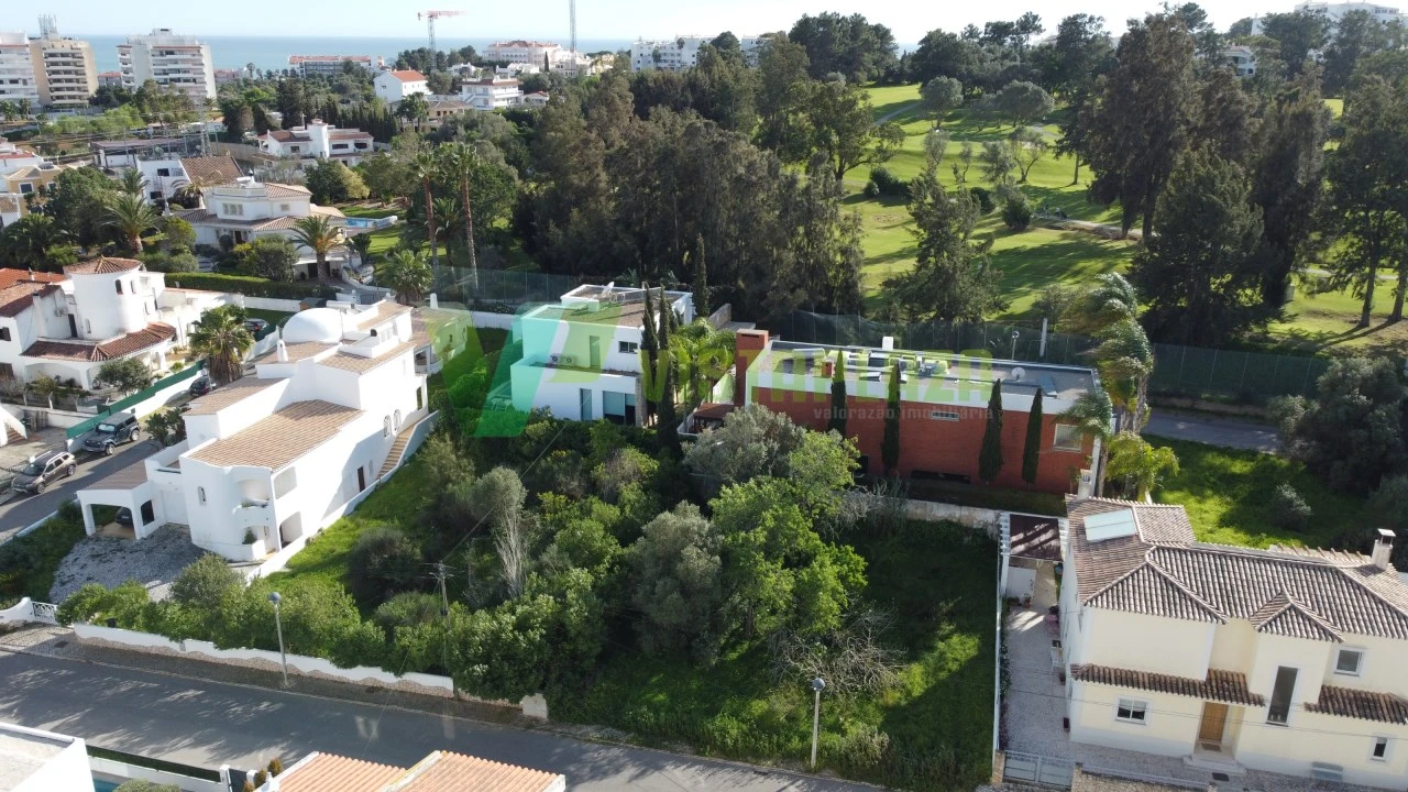 Terreno para Venda em Portimão Foto 13