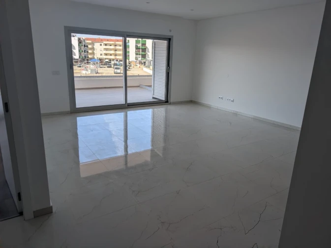 Apartamento T2 para Venda em Nazare Foto 3