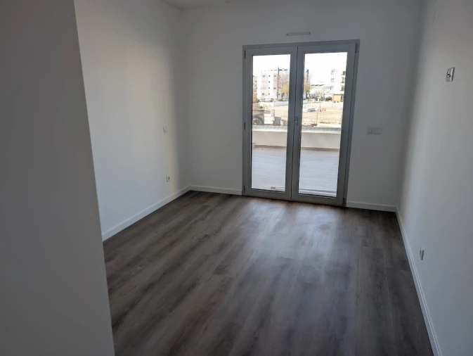 Apartamento T2 para Venda em Nazare Foto 9