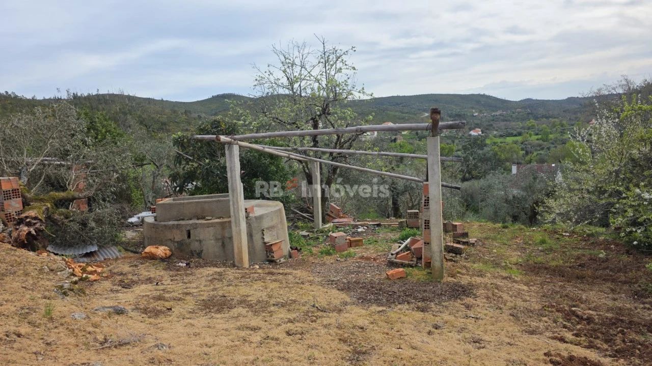 Quinta T3 para Venda em Chãos Foto 12