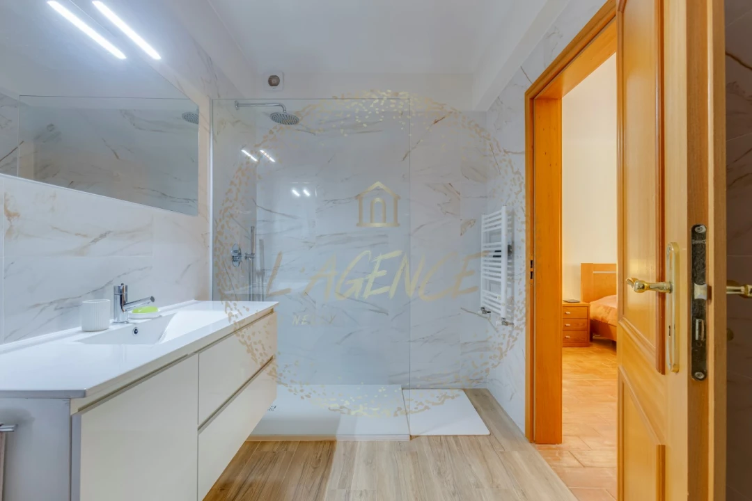 Apartamento T2 para Venda em Luz Foto 16