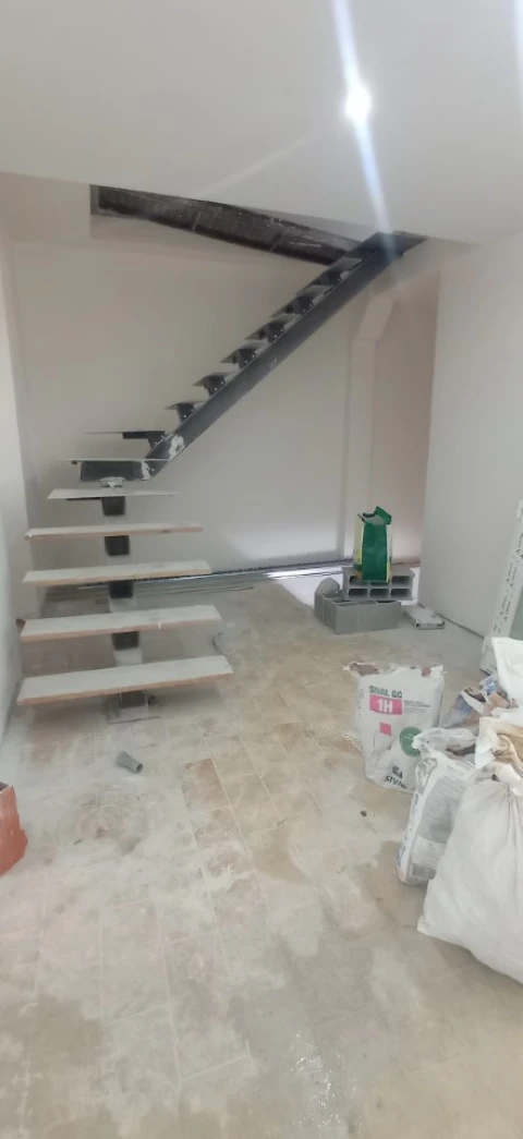 Moradia T2 para Venda em Marvila, Ribeira Santarém, São Salvador, São Nicolau