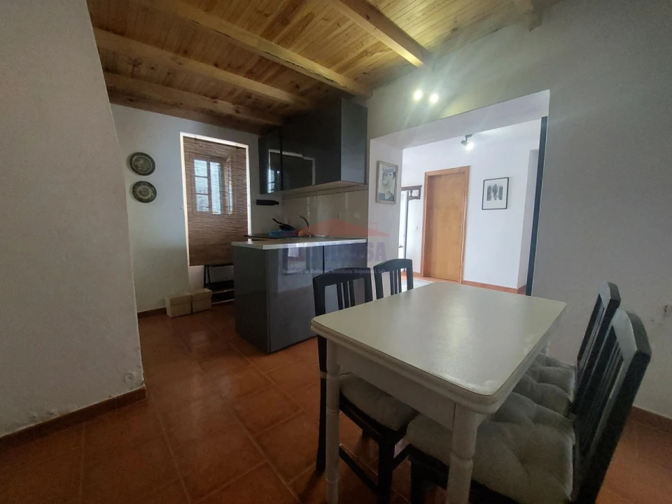 Moradia T2 para Venda em Nossa Senhora da Conceição e São Bartolomeu Foto 9