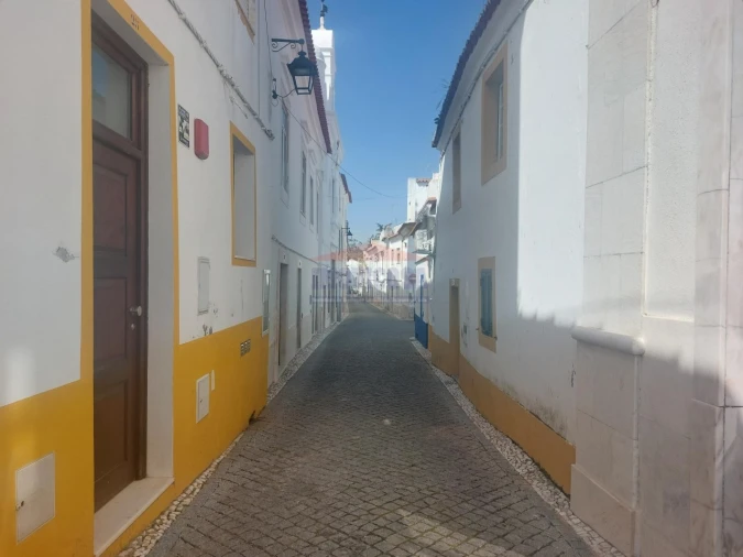 Moradia T2 para Venda em Nossa Senhora da Conceição e São Bartolomeu Foto 3