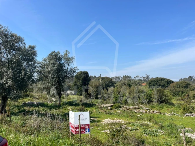 Terreno para Venda em Turquel Foto 1