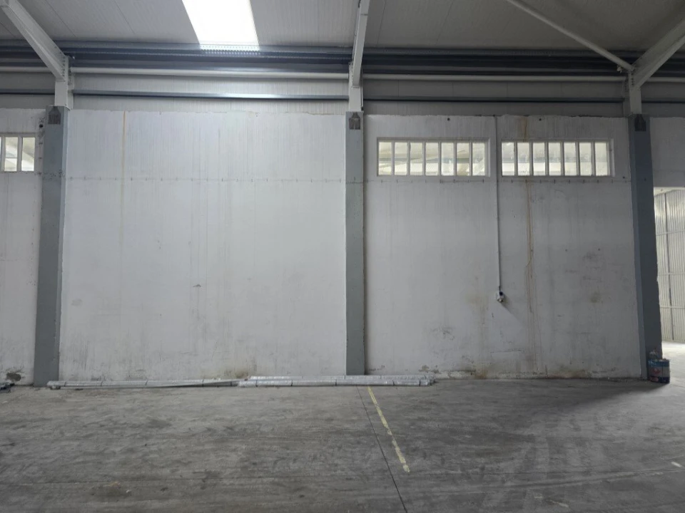 Armazém para Arrendamento em Batalha Foto 4