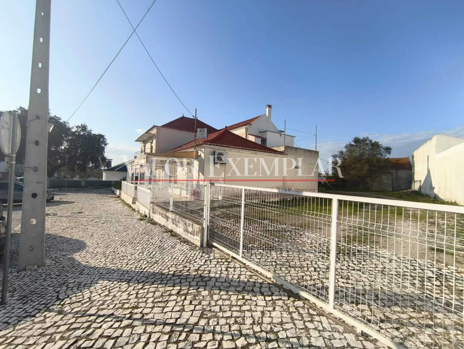 Moradia T6 para Venda em Poceirão e Marateca Foto 4