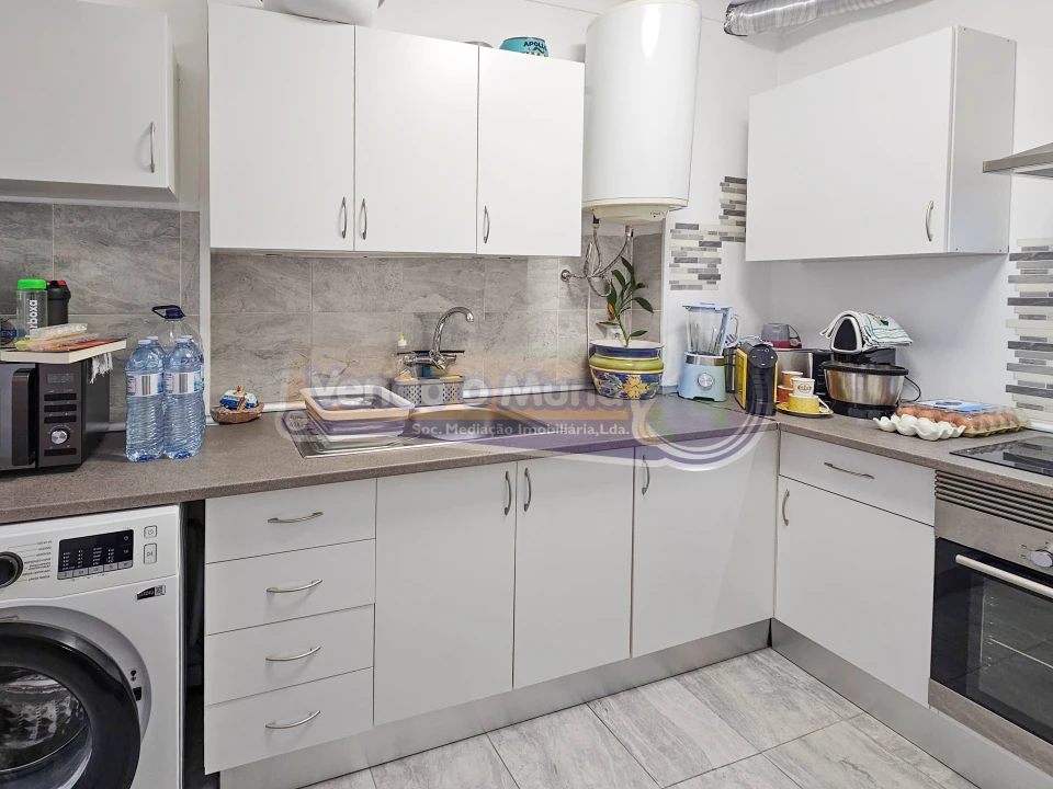 Apartamento T3 para Venda em Samora Correia Foto 2