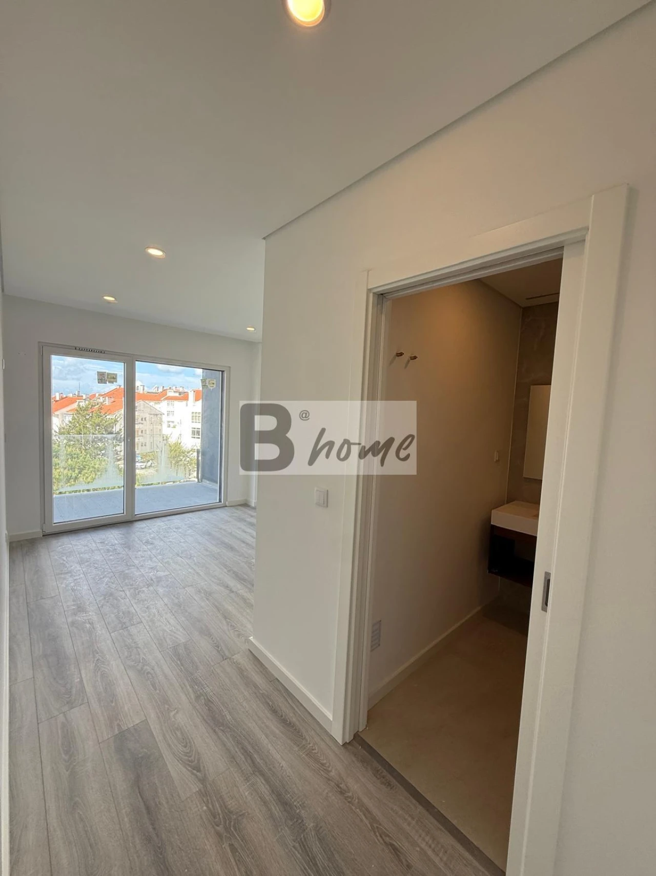 Apartamento T2 para Venda em Charneca de Caparica e Sobreda Foto 11